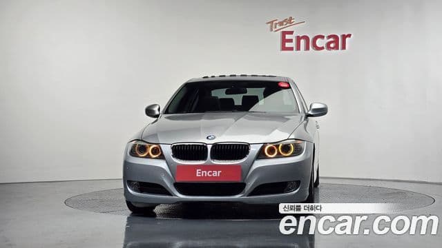 BMW 3시리즈 (E90) 320i седан, 2009 3