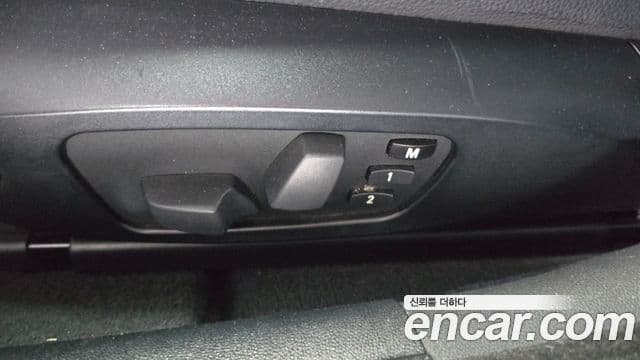 BMW 3시리즈 (E90) 320i седан, 2009 18