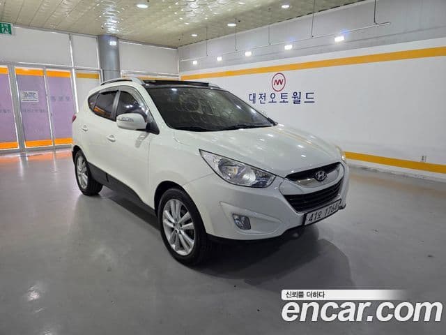 Hyundai Tucson ix Luxury, 2010 6