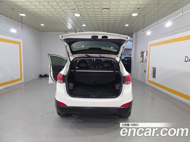 Hyundai Tucson ix Luxury, 2010 19