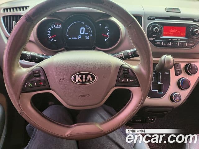 Kia Ray Luxury, 2013 10