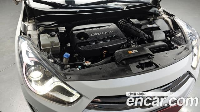 Hyundai i40 살룬 Premium, 2012 6