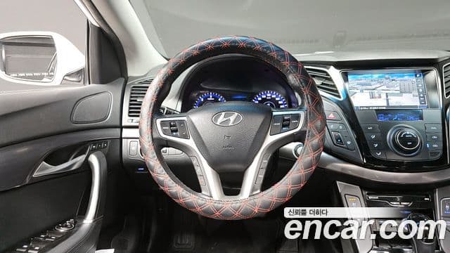 Hyundai i40 살룬 Premium, 2012 13