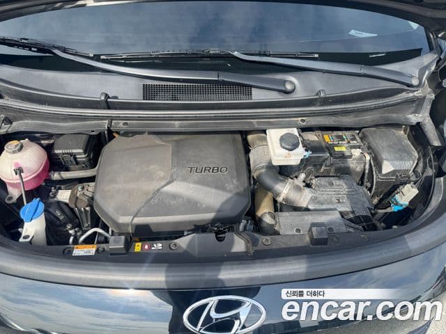 Hyundai Staria Modern, 2022 16