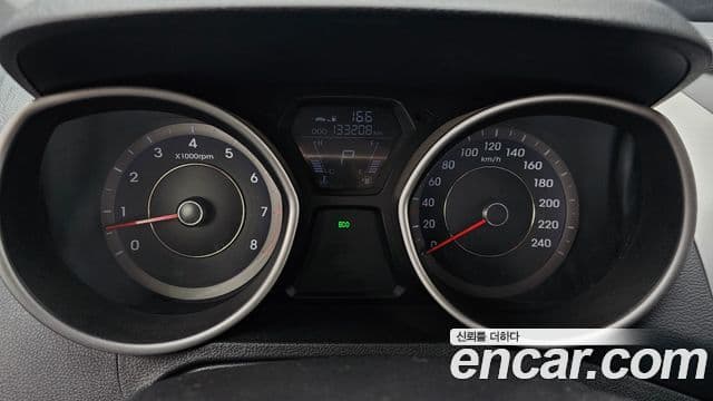 Hyundai Avante MD Luxury, 2012 8