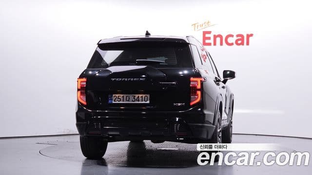 KG모빌리티(SsangYong) Torres Black Edition, 2024 4