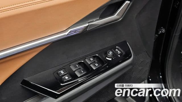 KG모빌리티(SsangYong) Torres Black Edition, 2024 18