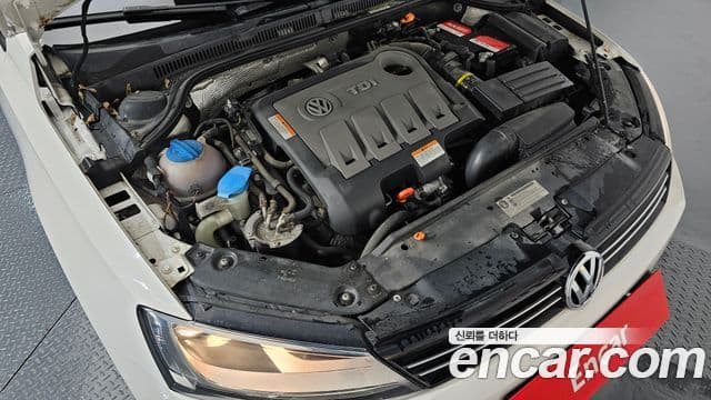 Volkswagen New Jetta 6세대, 2013 6