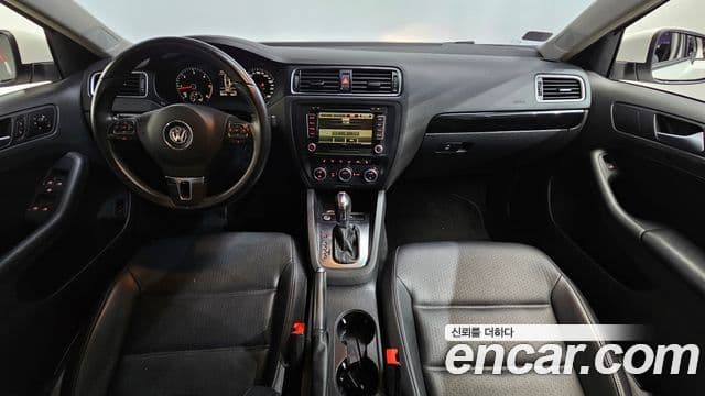 Volkswagen New Jetta 6세대, 2013 7