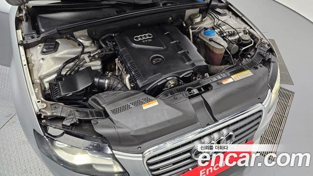 Audi New A4 B8, 2011 6