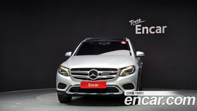 Mercedes-Benz GLC-класс X253 Premium, 2017 3