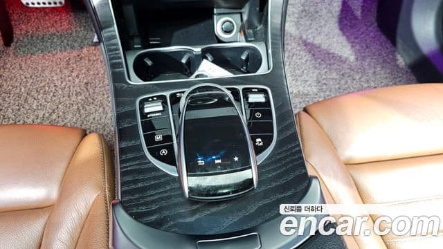 Mercedes-Benz GLC-класс X253 Premium, 2017 19