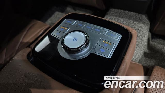 Genesis G80 (RG3) бензин 2.5 турбо AWD, 2024 19