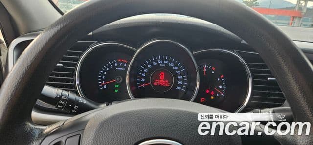 Kia K5 Luxury, 2013 11