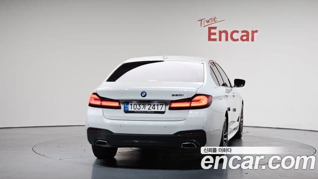 BMW 5시리즈 (G30) 520i M Sport, 2023 4