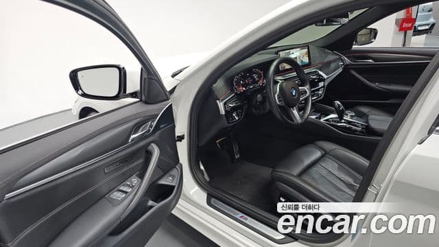 BMW 5시리즈 (G30) 520i M Sport, 2023 11