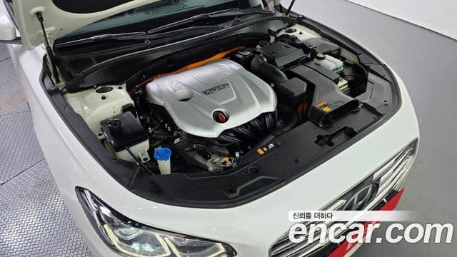 Hyundai Grandeur IG гибрид Exclusive, 2019 6