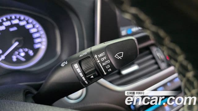 Hyundai Grandeur IG гибрид Exclusive, 2019 16