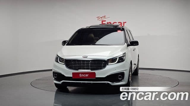 Kia All New Carnival Noblesse, 2017 3