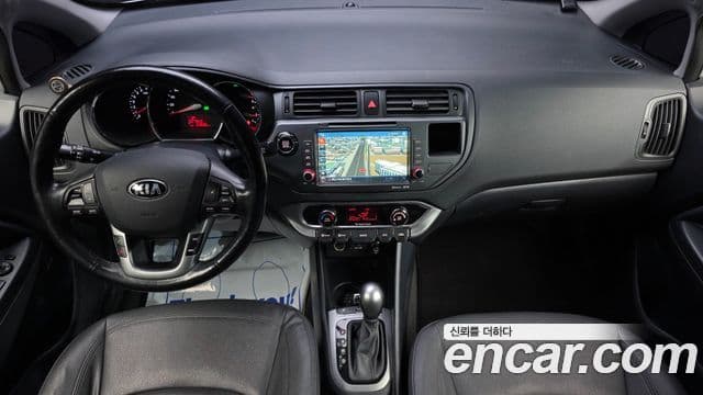 Kia All New Pride Luxury, 2014 7