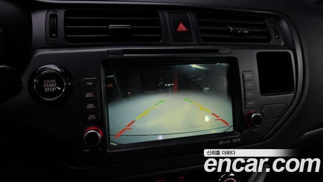 Kia All New Pride Luxury, 2014 15