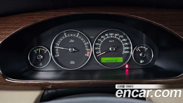 Jaguar X-TYPE, 2009 8