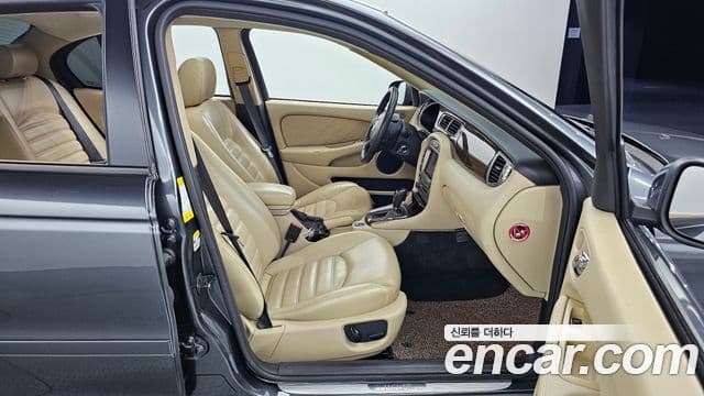 Jaguar X-TYPE, 2009 10