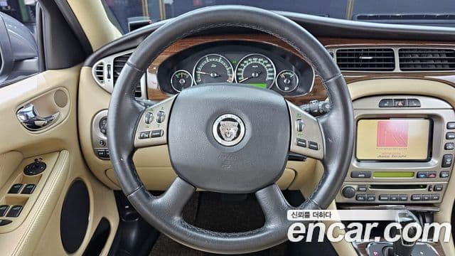 Jaguar X-TYPE, 2009 14