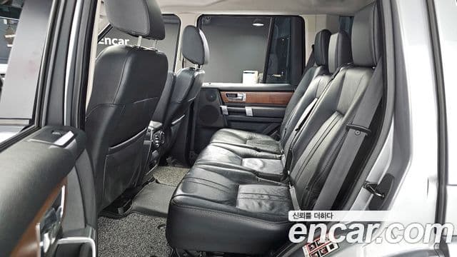 Land Rover Discovery 4 3.0 SDV6 SE, 2012 12