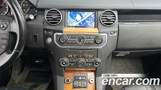 Land Rover Discovery 4 3.0 SDV6 SE, 2012 15