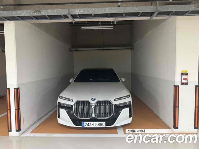 BMW 7시리즈 (G70) 740d xDrive M Sport, 2025 1