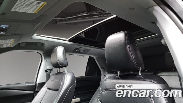 Ford Explorer 6세대, 2021 17