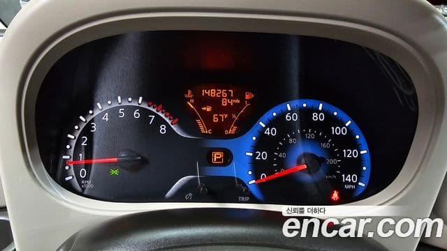 Nissan 큐브 Z12, 2009 8