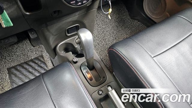 Nissan 큐브 Z12, 2009 9