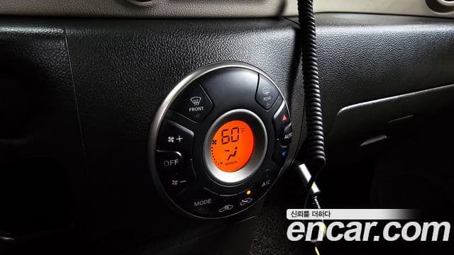 Nissan 큐브 Z12, 2009 17