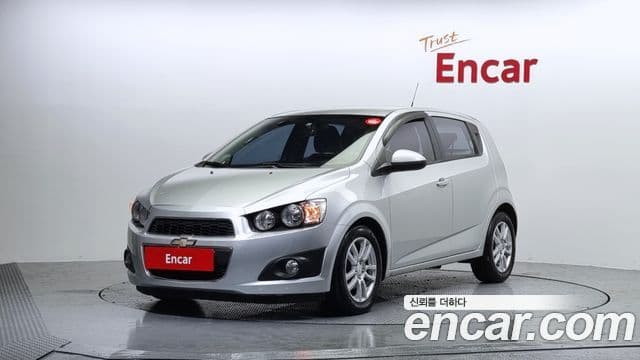 Chevrolet(GM대우) 아베오 хэтчбек люксовая версия, 2012 1