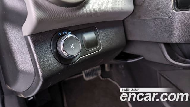 Chevrolet(GM대우) 아베오 хэтчбек люксовая версия, 2012 17