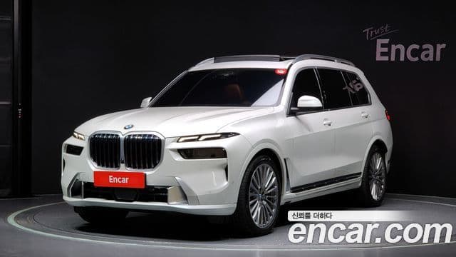 BMW X7 (G07) xDrive 40i Design Pure Excellence 6인승, 2024 1