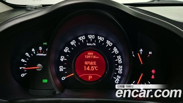 Kia Sportage R топовая версия, 2013 8