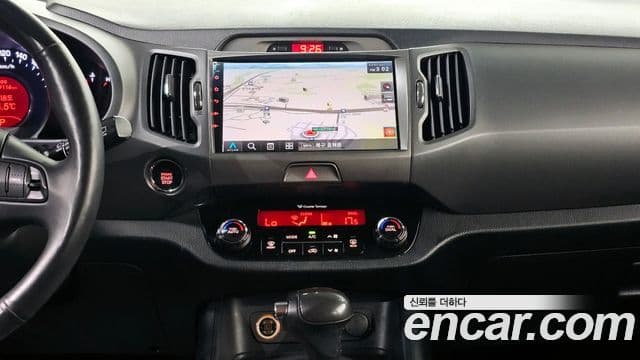 Kia Sportage R топовая версия, 2013 17