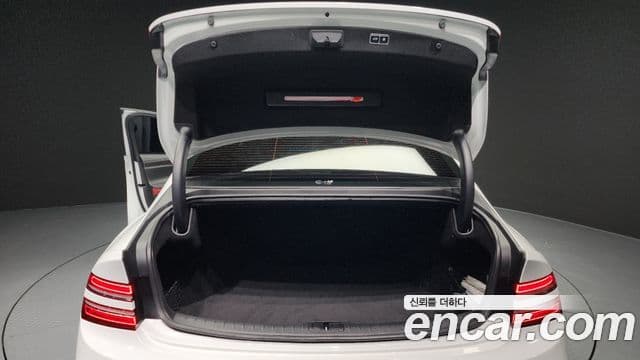 Genesis G80 (RG3) бензин 3.5 турбо AWD, 2023 20