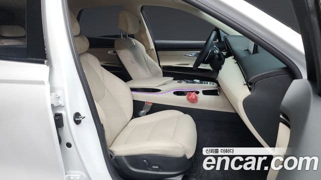 Genesis GV70, 2024 11