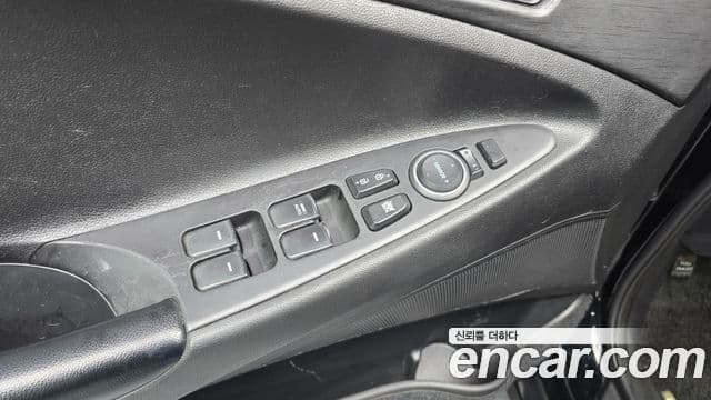 Hyundai Sonata The / новый 브릴리언트 Modern, 2013 19