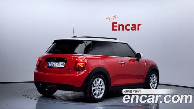Mini Cooper 3세대, 2020 2