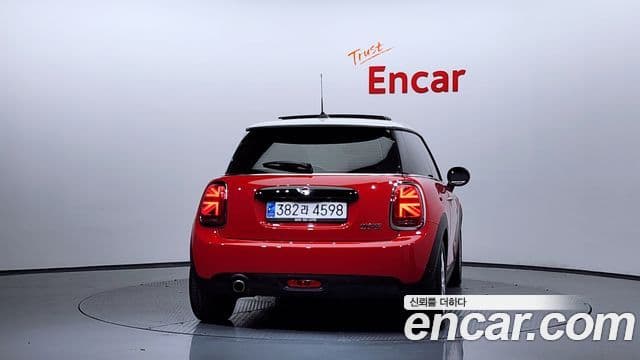Mini Cooper 3세대, 2020 4