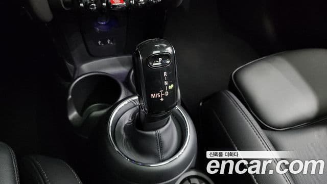 Mini Cooper 3세대, 2020 9