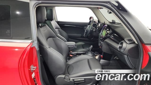 Mini Cooper 3세대, 2020 11