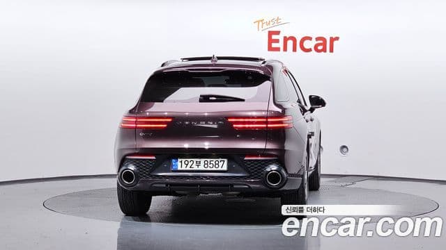 Genesis GV70, 2021 4