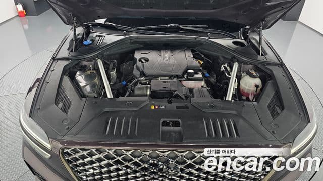 Genesis GV70, 2021 6