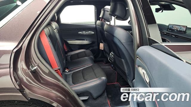 Genesis GV70, 2021 11